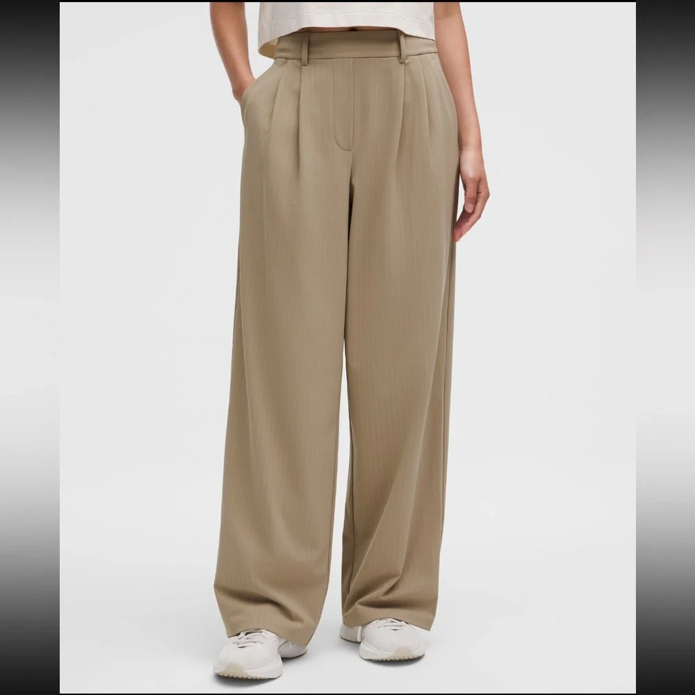 LULULEMON • NWT daydrift high rise trousers regular - tan XL - wide leg - Picture 2 of 9